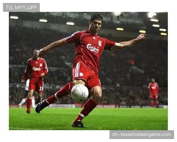 哈维-阿隆索独家专访：阐述3-4-3体系中边翼卫角色的现代演变